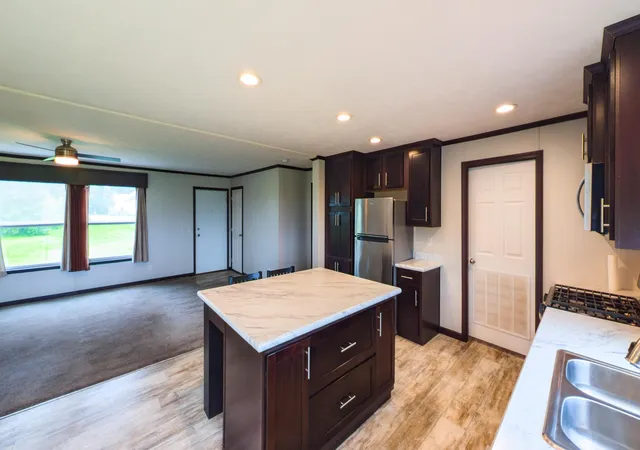 Photo 4 of Single family home for sale at 21509 700th Avenue, Alden, MN 56009 | MLS# 7126834 | Listing updated on 2026-08-20