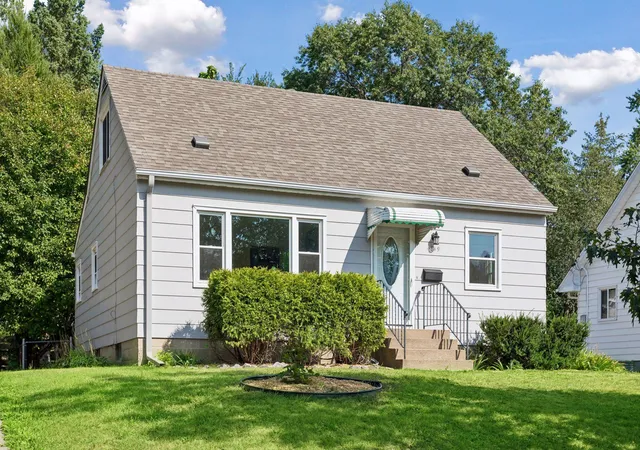 Photo 2 of Single family home for sale at 4849 E Upland Crst, Minneapolis, MN 55421 | MLS# 7126841 | Listing updated on 2026-09-07