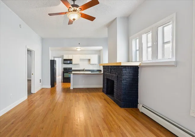 Listing Photo 4 - Condo for sale in building located at 2635 Pillsbury Ave S, Minneapolis, MN 55408