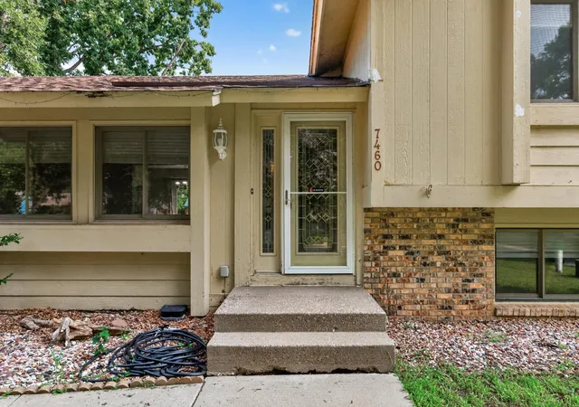 Photo 4 of Single family home for sale at 7460 Berkshire Way, Maple Grove, MN 55311 | MLS# 7126871 | Listing updated on 2026-09-03