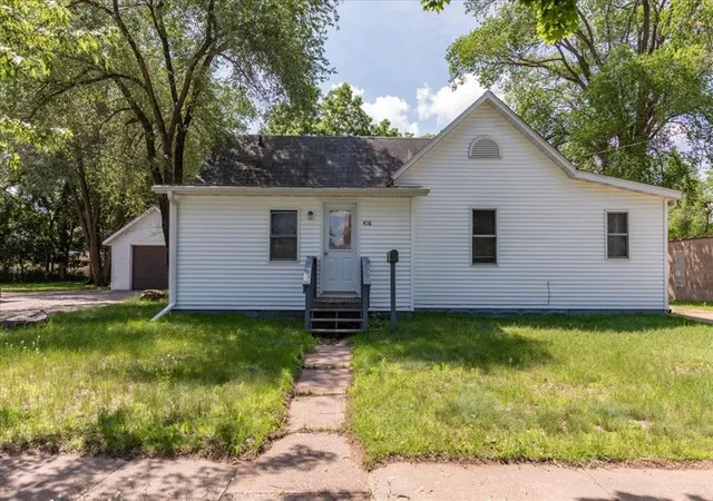 Photo 4 of Multi family home for sale at 408 18th Avenue E, Menomonie, WI 54751 | MLS# 7126896 | Listing updated on 2026-08-27