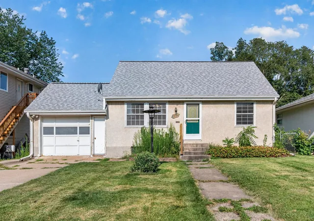 2nd image of 3730 Lincoln St Ne, Minneapolis, MN 55421 | MLS# 7126900