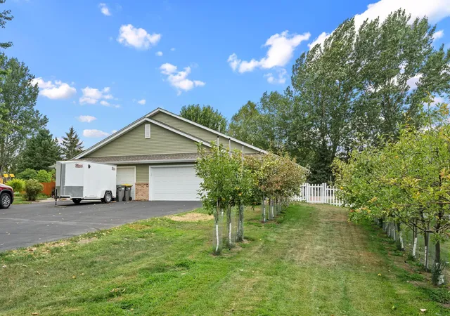 4th image of 1820 Wooden Shoe Ct, Baldwin, WI 54002 | MLS# 7126914