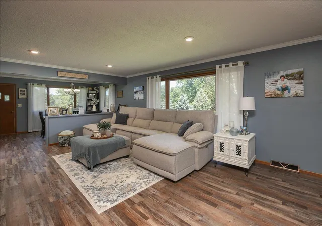 Photo 3 of Single family home for sale at 805 Auburn Ave S, Lanesboro, MN 55949 | MLS# 7126916 | Listing updated on 2026-09-02