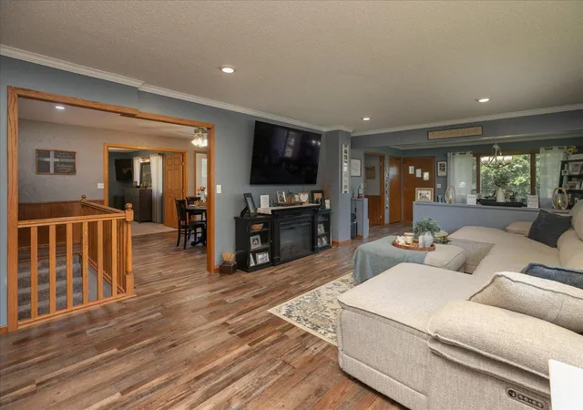 Photo 4 of Single family home for sale at 805 Auburn Ave S, Lanesboro, MN 55949 | MLS# 7126916 | Listing updated on 2026-09-02