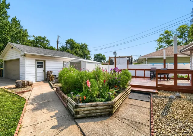 Photo 3 of Single family home for sale at 7932 38 1/2 Ave N, Minneapolis, MN 55427 | MLS# 7126919 | Listing updated on 2026-09-01
