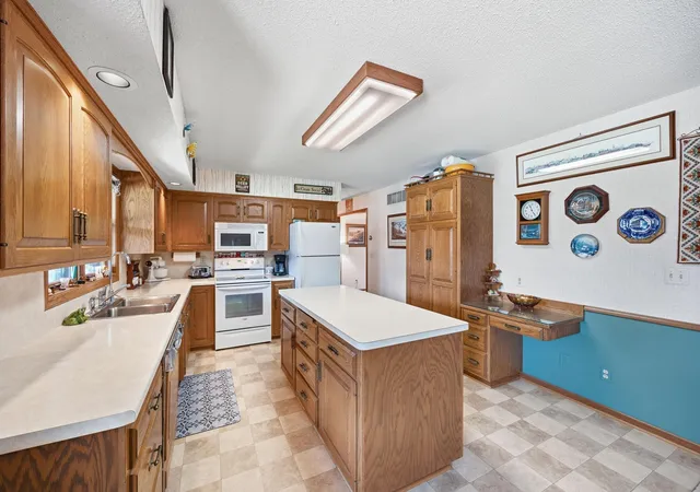 Photo 3 of Sale Pending at 310 Lincoln St, Young America, MN 55397 | MLS# 7126922 | Listing updated on 2026-09-02