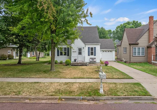 Photo 1 of Sale Pending at 214 N Rebecca St, Ivanhoe, MN 56142 | MLS# 7126934 | Listing updated on 2026-08-25