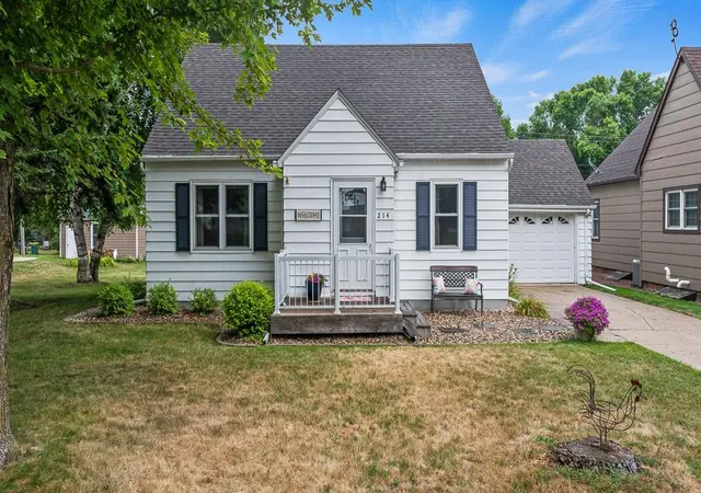 Photo 3 of Sale Pending at 214 N Rebecca St, Ivanhoe, MN 56142 | MLS# 7126934 | Listing updated on 2026-08-25