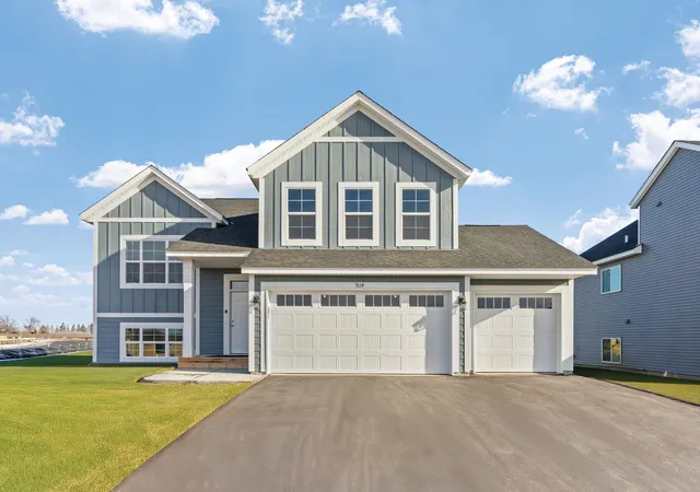 1st image of 4719 4th Street Loop Ne, Saint Cloud, MN 56304 | MLS# 7126938