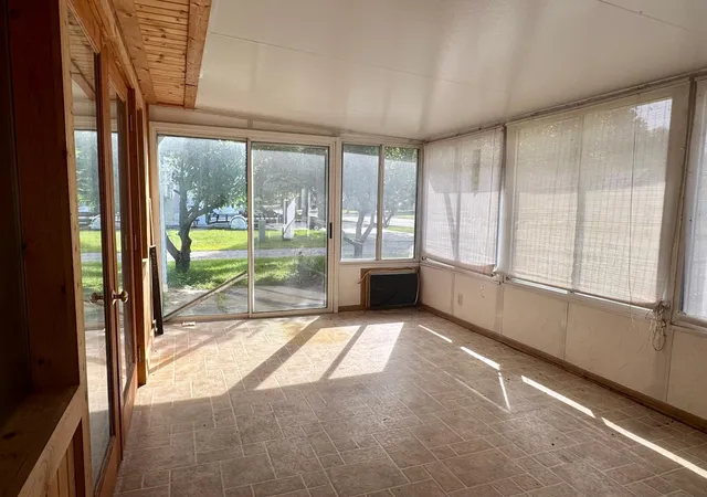 Photo 2 of Single family home for sale at 906 W Walnut Ave, Olivia, MN 56277 | MLS# 7126953 | Listing updated on 2026-09-02