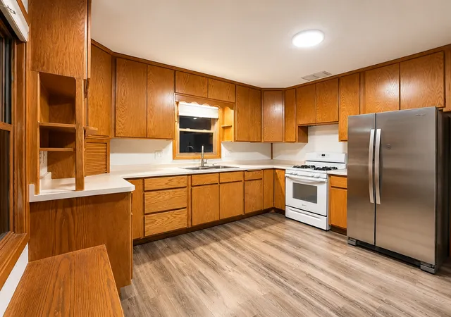 Photo 2 of Single family home for sale at 126 Riverside Dr NE, Saint Cloud, MN 56304 | MLS# 7126961 | Listing updated on 2026-09-08