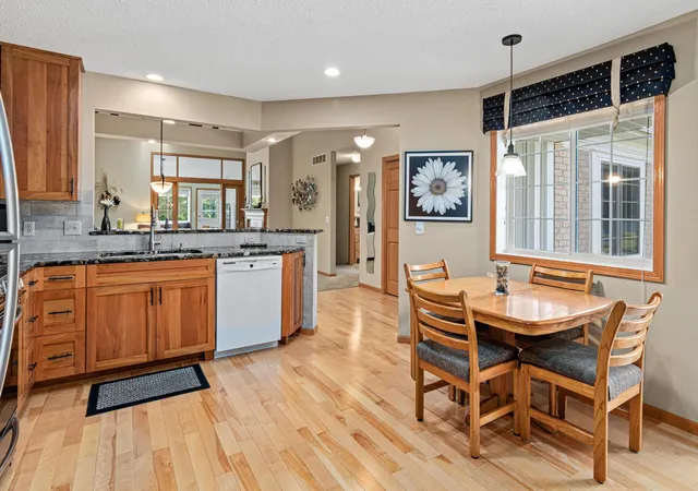 Photo 4 of Sale Pending at 9316 Kimberly Ln N, Maple Grove, MN 55311 | MLS# 7126963 | Listing updated on 2026-09-03