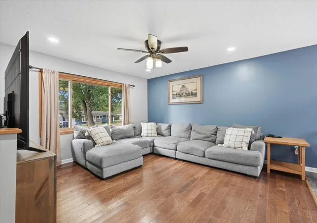 Photo 4 of Sale Pending at 205 W Elm St, Roberts, WI 54023 | MLS# 7126979 | Listing updated on 2026-10-06
