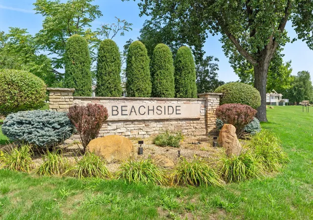 3rd image of 5332 Beachside Dr, Hopkins, MN 55343 | MLS# 7127000