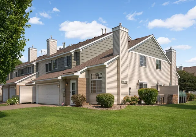 2nd image of 4150 Durham Ct #0, Saint Paul, MN 55122 | MLS# 7127012