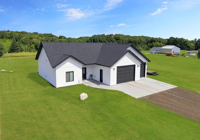 Photo 3 of Single family home for sale at 15400 Trillium Trl, Lake Park, MN 56554 | MLS# 7127014 | Listing updated on 2026-09-24