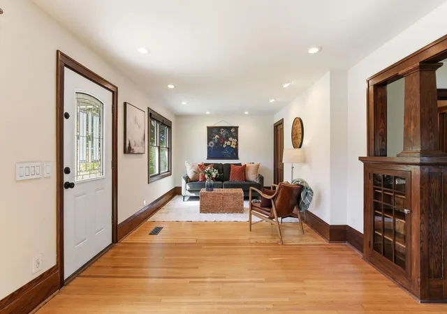 Photo 4 of Single family home for sale at 5309 Xerxes Ave S, Minneapolis, MN 55410 | MLS# 7127039 | Listing updated on 2026-08-27