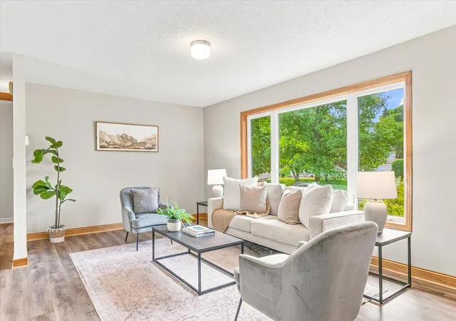 2nd image of 2219 Windsor Rd, Saint Cloud, MN 56301 | MLS# 7127052