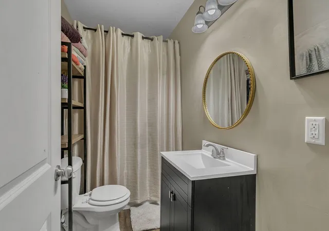 Listing Photo 2 - Condo for sale in building located at 1216/1218 6th Ave S, Saint Cloud, MN 56301 - Unit #