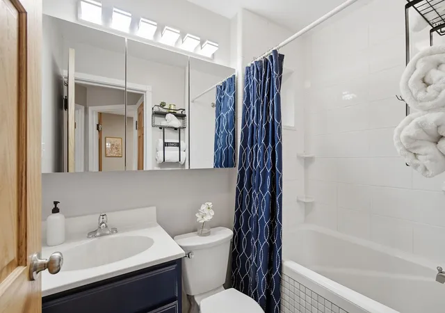 Photo 4 of Single family home for sale at 512 Hastings Ave, Saint Paul Park, MN 55071 | MLS# 7127094 | Listing updated on 2026-10-17