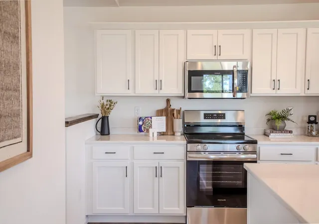 Photo 4 of Single family home for sale at 854 1st Avenue, Hickson, ND 58047 | MLS# 7127101 | Listing updated on 2026-08-28