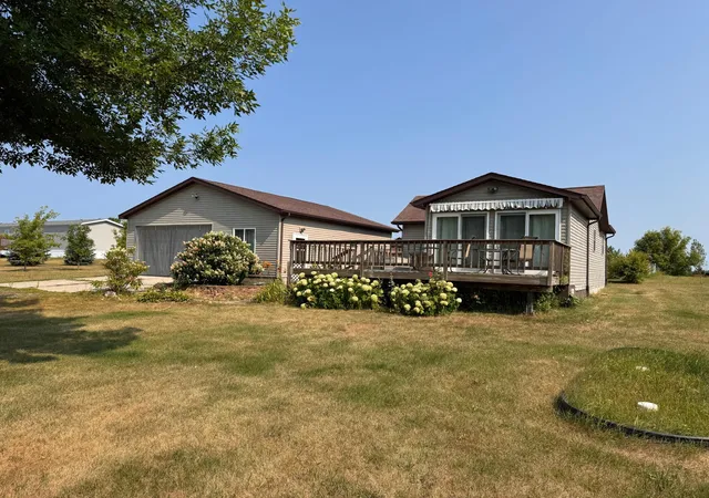 Photo 2 of Single family home for sale at 49723 Leaf River Rd, Ottertail, MN 56571 | MLS# 7127127 | Listing updated on 2026-08-14