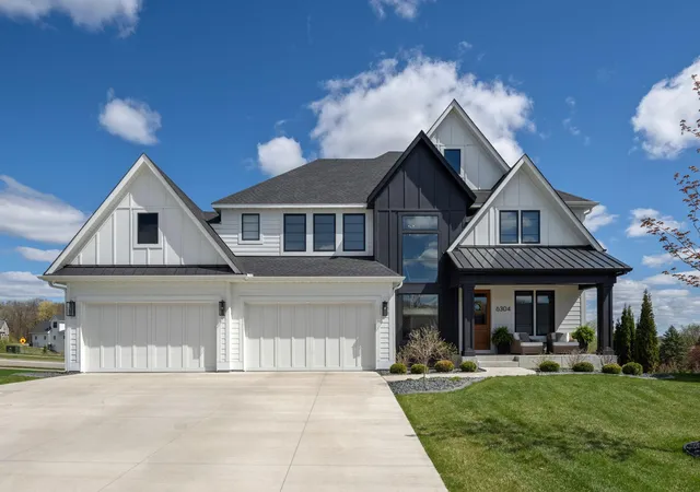 1st image of 6304 Xene Ln N, Maple Grove, MN 55311 | MLS# 7127154