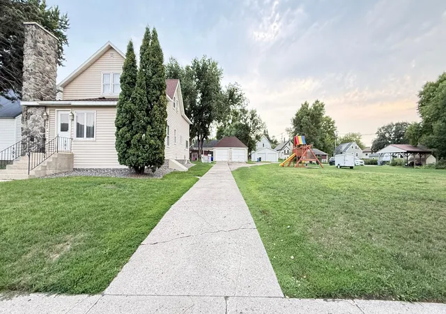 Photo 3 of Sale Pending at 135 5th Avenue, Granite Falls, MN 56241 | MLS# 7127161 | Listing updated on 2026-08-27