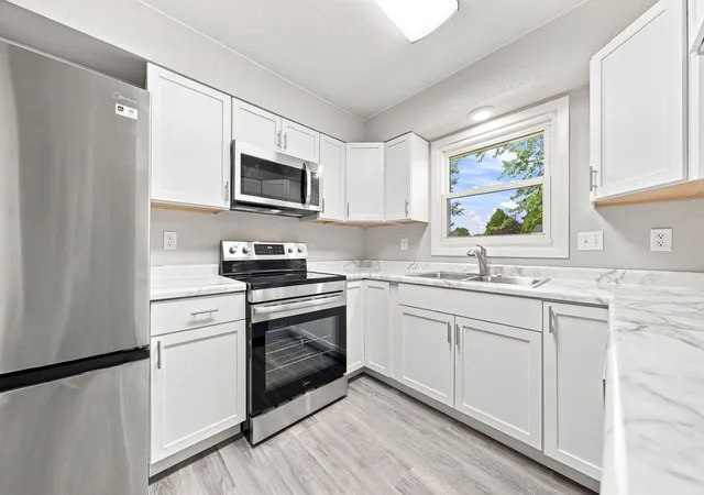 5th image of 1836 Hemlock Ave, Owatonna, MN 55060 | MLS# 7127163