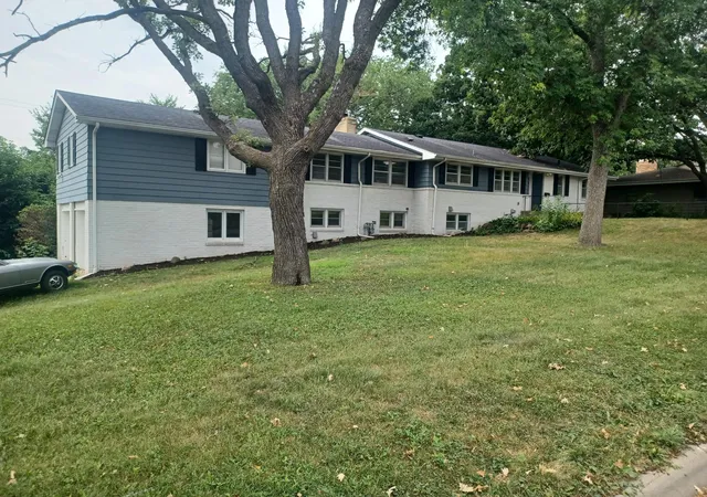 1st image of 8101 Westwood Hills Dr, Minneapolis, MN 55426 | MLS# 7127183