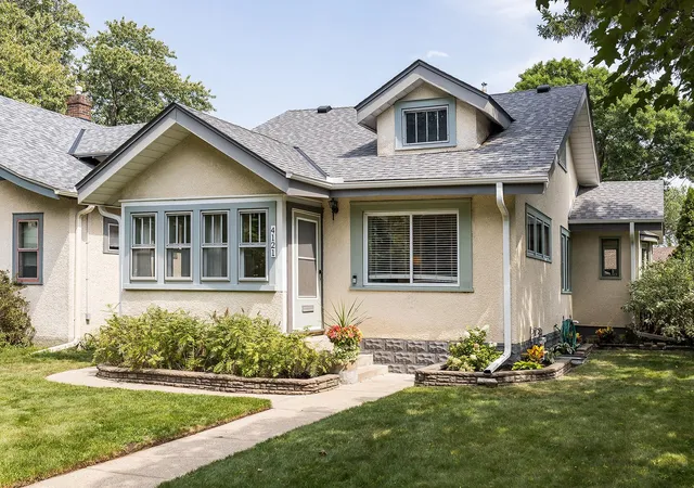 Photo 2 of Sale Pending at 4121 23rd Avenue S, Minneapolis, MN 55407 | MLS# 7127185 | Listing updated on 2026-08-28