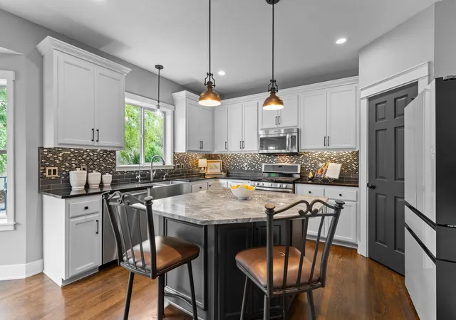 Photo 3 of Sale Pending at 921 Bridle Crk Dr, Jordan, MN 55352 | MLS# 7127190 | Listing updated on 2026-09-24
