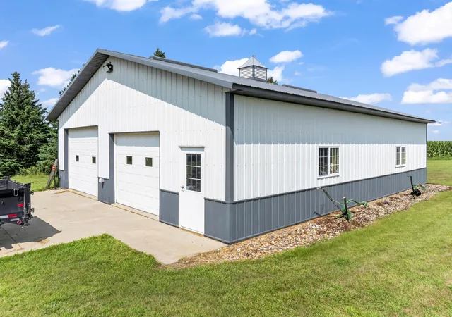 Photo 2 of Single family home for sale at 53167 170th Avenue, West Concord, MN 55985 | MLS# 7127196 | Listing updated on 2026-09-16