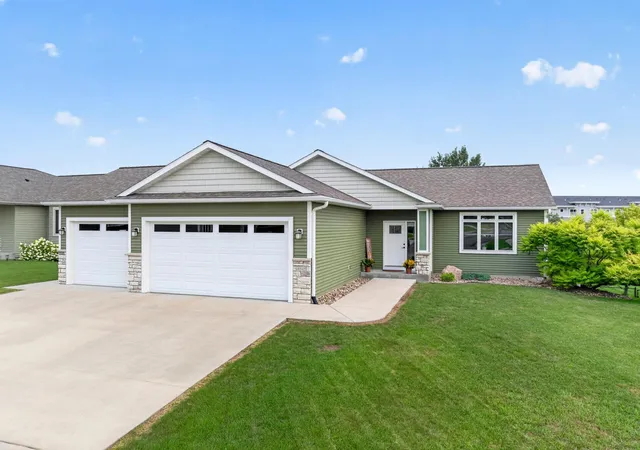 Photo 2 of Sale Pending at 4545 Baraboo St Nw, Rochester, MN 55901 | MLS# 7127219 | Listing updated on 2026-08-27
