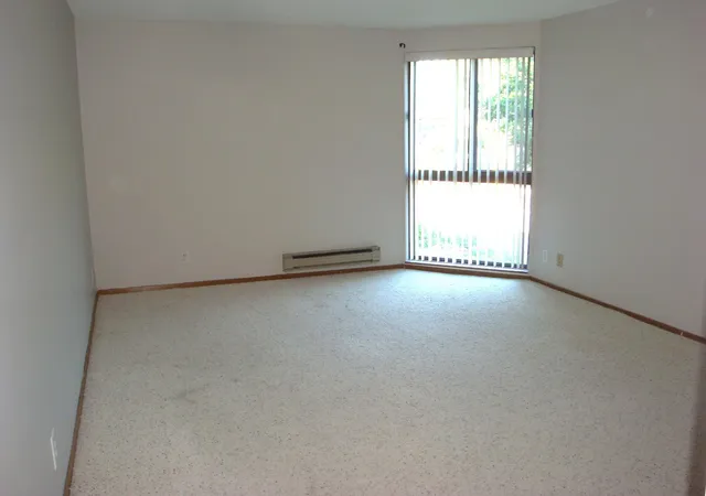 Photo 3 of Condo for sale at 925 30th Avenue S #206, Minneapolis, MN 55406 | MLS# 7127220 | Listing updated on 2026-08-22