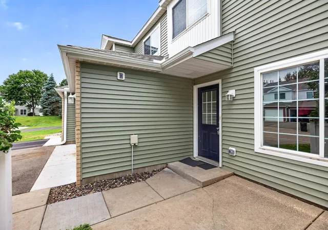 2nd image of 1191 Highpoint Curv, Shakopee, MN 55379 | MLS# 7127250