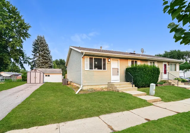 Photo 2 of Sale Pending at 4412 22nd Avenue Nw, Rochester, MN 55901 | MLS# 7127265 | Listing updated on 2026-09-21