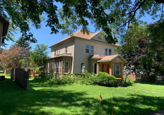 Photo 1 of Single family home for sale at 307 1st Street Se, Fairfax, MN 55332 | MLS# 7127267 | Listing updated on 2026-09-05