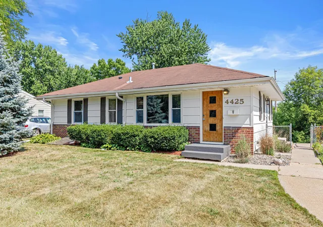 Photo 1 of Single family home for sale at 4425 Crawford Rd, Minnetonka, MN 55343 | MLS# 7127268 | Listing updated on 2026-08-28
