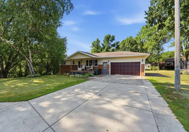 3rd image of 317 9Th Ave S, Cold Spring, MN 56320 | MLS# 7127291