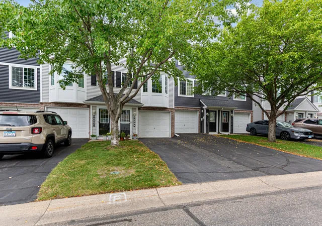 Photo 2 of Single family home for sale at 15549 Flyboat Ln #63, Saint Paul, MN 55124 | MLS# 7127292 | Listing updated on 2026-10-01