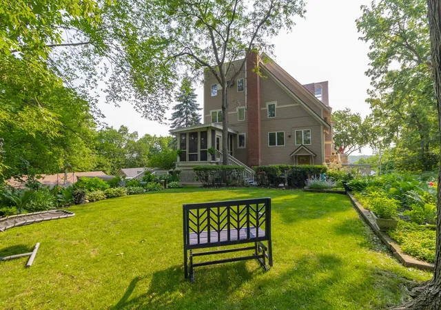 5th image of 240 Oak St W #240, Stillwater, MN 55082 | MLS# 7127301