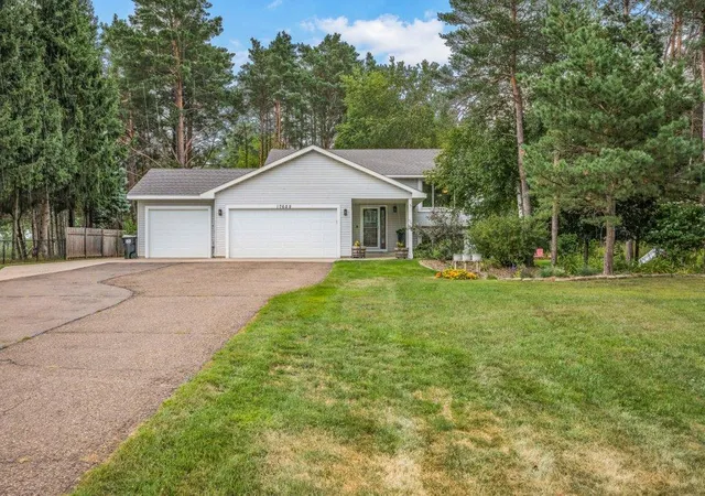 Photo 2 of Single family home for sale at 17629 Iguana St Nw, Anoka, MN 55303 | MLS# 7127302 | Listing updated on 2026-09-01