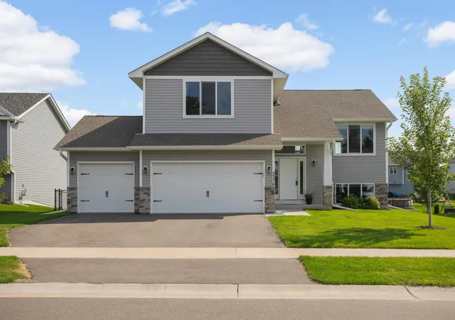 1st image of 3376 237th Ave Nw, Saint Francis, MN 55070 | MLS# 7127312