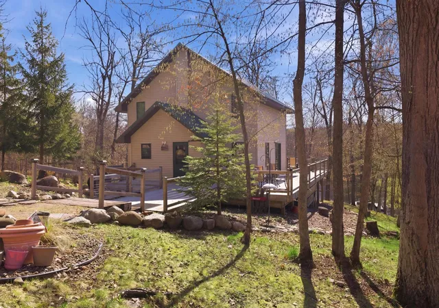 4th image of 40372 Little Pine River Rd, Emily, MN 56447 | MLS# 7127330