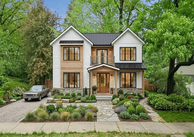 Photo 2 of Land for sale at 2740 Thomas Ave S, Minneapolis, MN 55416 | MLS# 7127336 | Listing updated on 2026-09-03