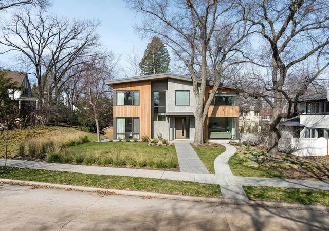 Photo 3 of Land for sale at 2740 Thomas Ave S, Minneapolis, MN 55416 | MLS# 7127336 | Listing updated on 2026-09-03