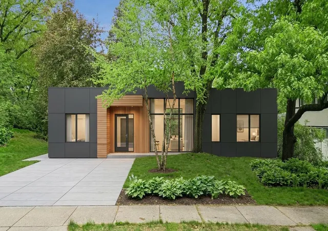 Photo 4 of Land for sale at 2740 Thomas Ave S, Minneapolis, MN 55416 | MLS# 7127336 | Listing updated on 2026-09-03