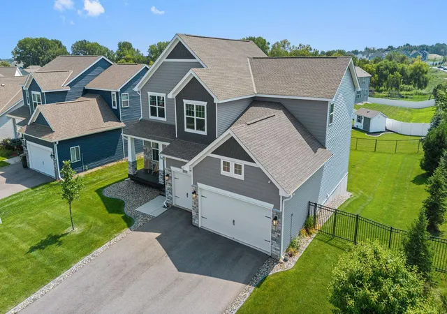 Photo 3 of Single family home for sale at 18203 Hideaway Trl, Lakeville, MN 55044 | MLS# 7127348 | Listing updated on 2026-08-28